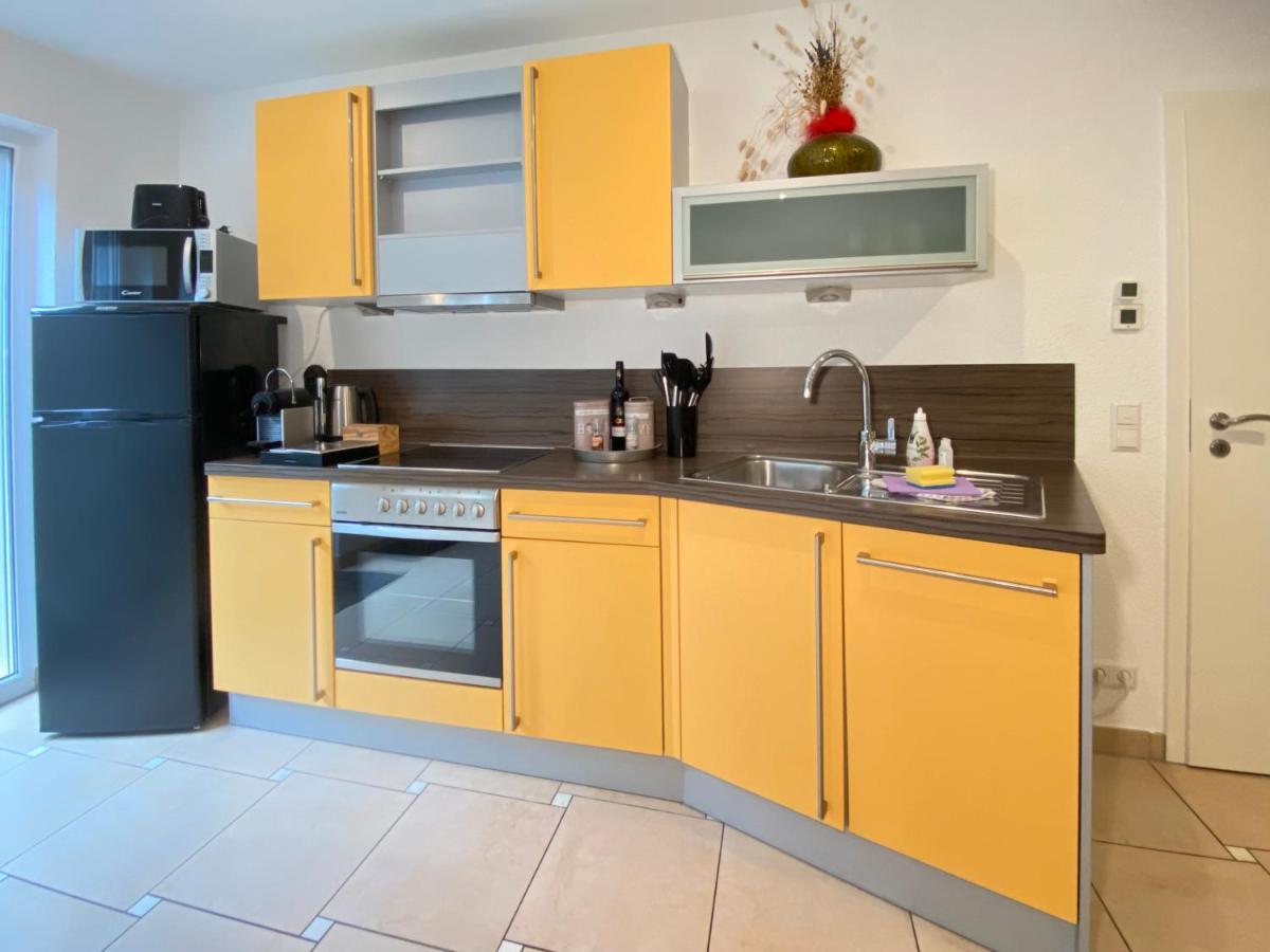 2 Zimmer Apartment, 70 Qm, Max 4 Pers, Private Terasse, 2 Parkplaetze, Internet 250 Mbit Gärtringen Exteriér fotografie
