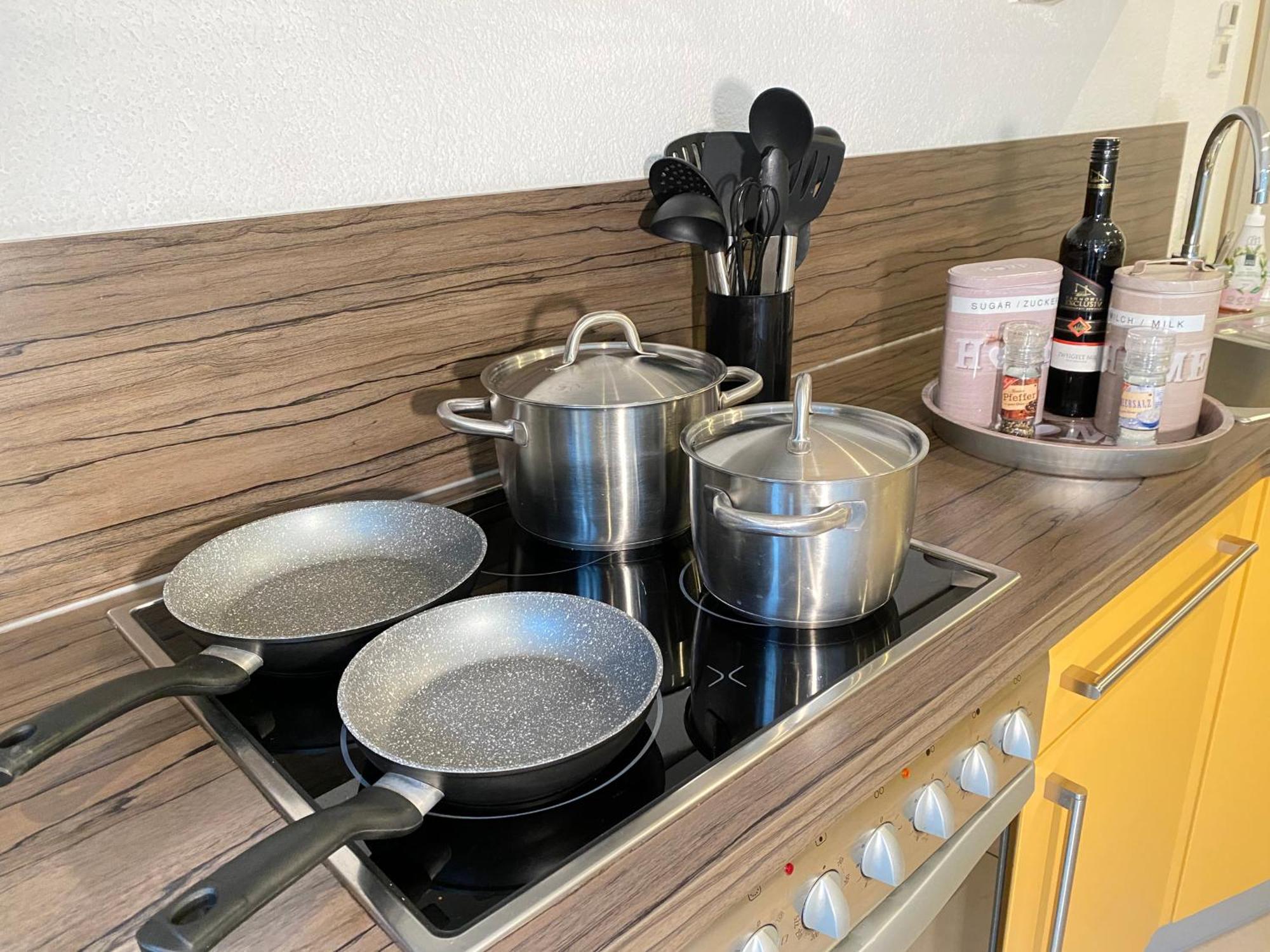 2 Zimmer Apartment, 70 Qm, Max 4 Pers, Private Terasse, 2 Parkplaetze, Internet 250 Mbit Gärtringen Exteriér fotografie