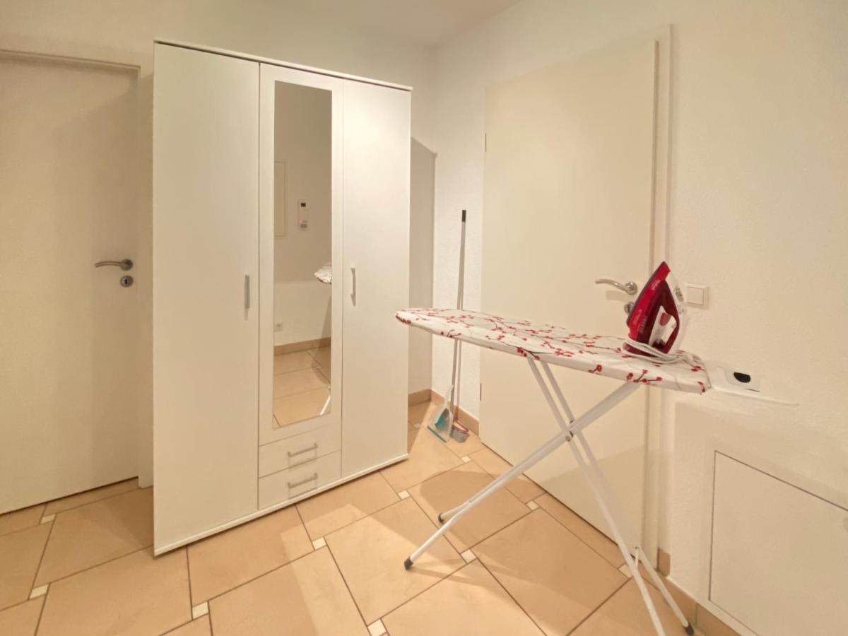 2 Zimmer Apartment, 70 Qm, Max 4 Pers, Private Terasse, 2 Parkplaetze, Internet 250 Mbit Gärtringen Exteriér fotografie